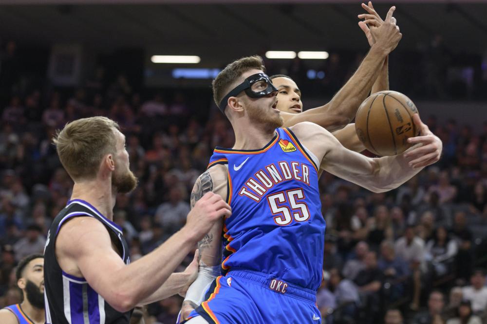 卢卡库对比 卢卡库对比